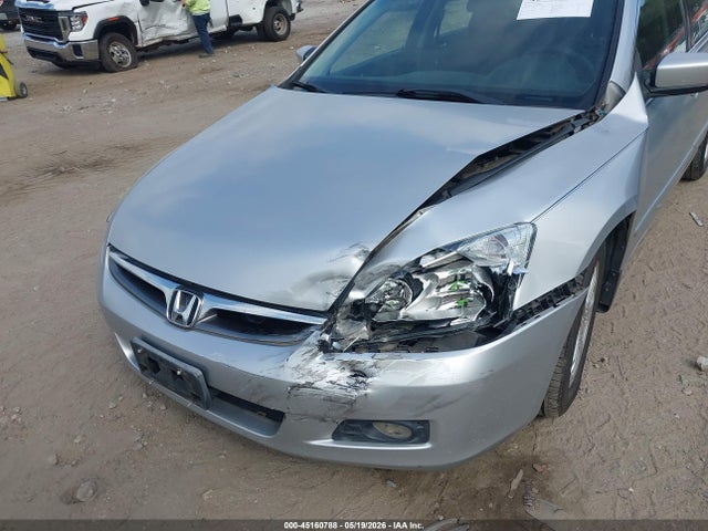 Продажа на аукционе авто 2007 Honda Accord 2.4 Se, vin: JHMCM56357C008182, номер лота: 45160788