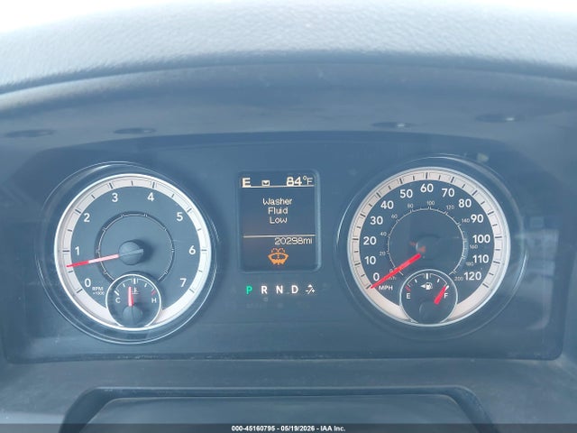 2018 Ram 1500 Tradesman  4x4 5'7 Box მანქანა იყიდება აუქციონზე, vin: 1C6RR7KG8JS144182, აუქციონის ნომერი: 45160795