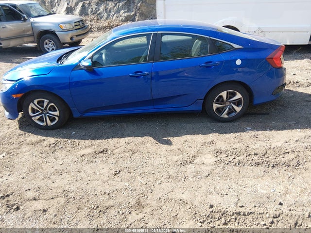 45160811 :رقم المزاد ، 19XFC2F51GE027645 vin ، 2016 Honda Civic Lx مزاد بيع
