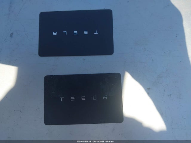 45160818 :رقم المزاد ، 7G2CEGEC9SA077409 vin ، 2025 Tesla Cybertruck مزاد بيع