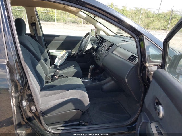 45160825 :رقم المزاد ، 3N1BC1CPXAL362147 vin ، 2010 Nissan Versa 1.8s مزاد بيع