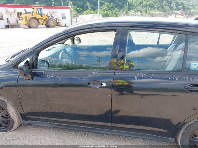 45160825 :رقم المزاد ، 3N1BC1CPXAL362147 vin ، 2010 Nissan Versa 1.8s مزاد بيع