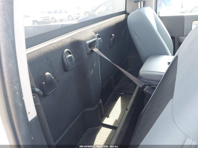 Продажа на аукционе авто 2019 Ram 1500 Classic Tradesman  4x2 8' Box, vin: 3C6JR6DG2KG503880, номер лота: 45160827