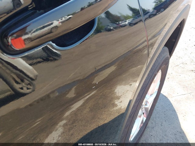 45160832 :رقم المزاد ، 1GNEVFKW2LJ112817 vin ، 2020 Chevrolet Traverse Awd Ls مزاد بيع