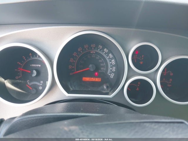 Продаж на аукціоні авто 2015 Toyota Sequoia Sr5 5.7l V8, vin: 5TDZY5G17FS059550, номер лоту: 45160836