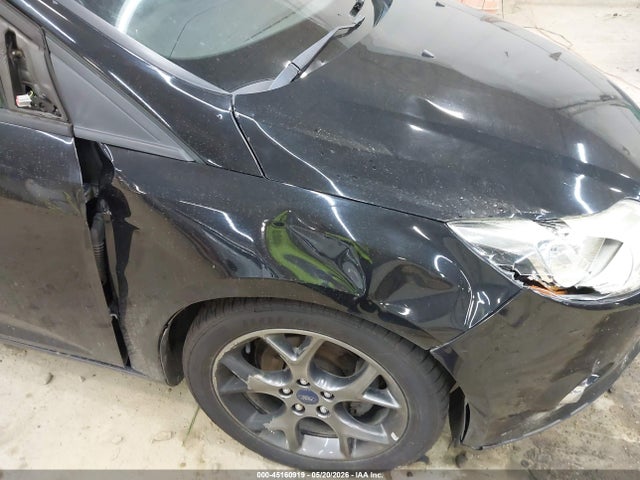45160919 :رقم المزاد ، 1FADP3K29DL298359 vin ، 2013 Ford Focus Se مزاد بيع
