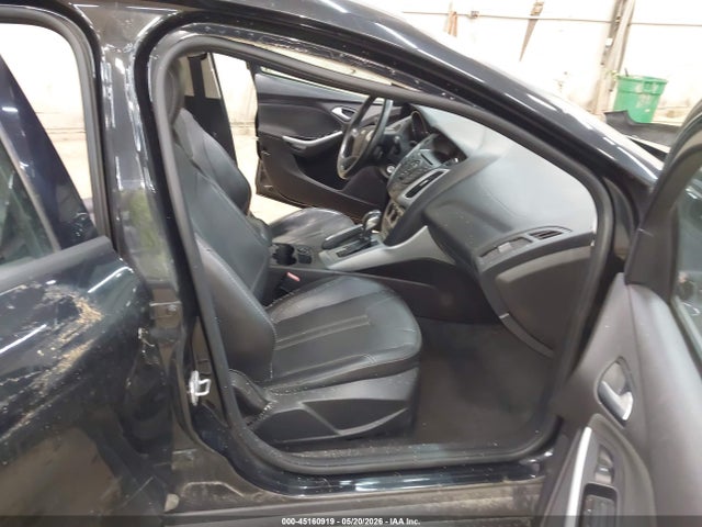 45160919 :رقم المزاد ، 1FADP3K29DL298359 vin ، 2013 Ford Focus Se مزاد بيع