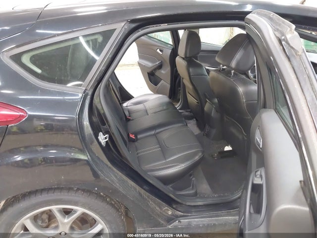 45160919 :رقم المزاد ، 1FADP3K29DL298359 vin ، 2013 Ford Focus Se مزاد بيع