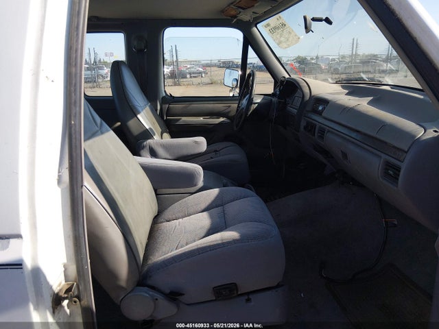 45160933 :رقم المزاد ، 1FTHX26H7SKB10817 vin ، 1995 Ford F250 مزاد بيع
