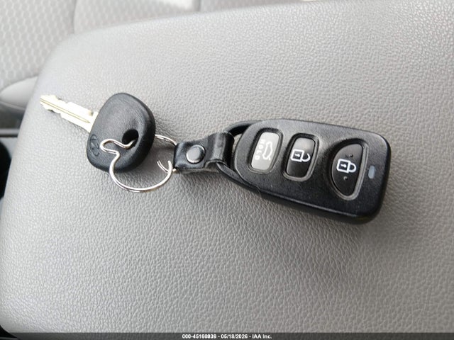 Продажа на аукционе авто 2020 Hyundai Elantra Se, vin: 5NPD74LF7LH605841, номер лота: 45160936