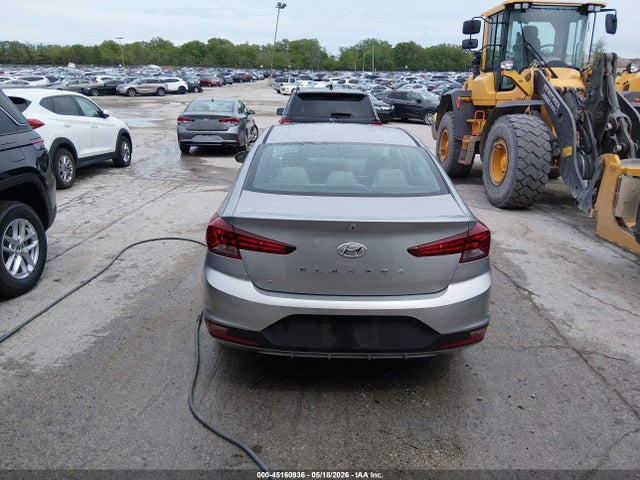 Продажа на аукционе авто 2020 Hyundai Elantra Se, vin: 5NPD74LF7LH605841, номер лота: 45160936