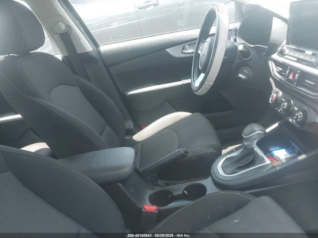 Продажа на аукционе авто 2023 Kia Forte Lxs, vin: 3KPF24AD4PE631137, номер лота: 45160943