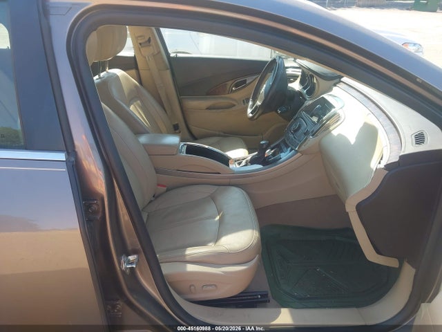 45160988 :رقم المزاد ، 1G4GC5ED0BF292047 vin ، 2011 Buick Lacrosse Cxl مزاد بيع