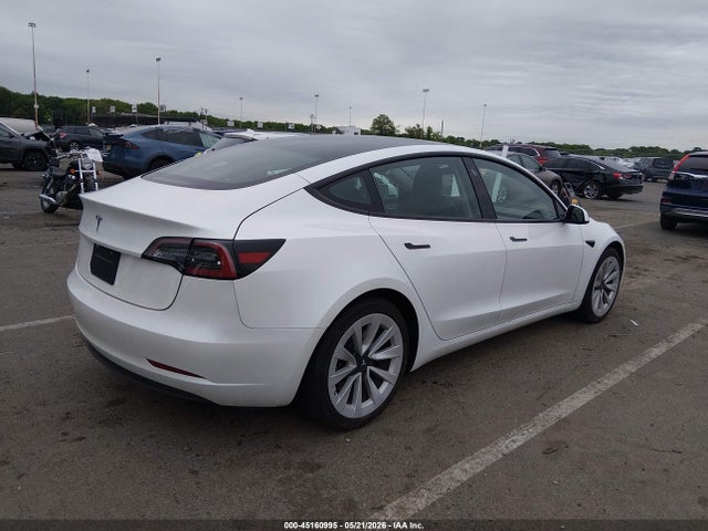 Tesla Model 3 Rear-wheel Drive 2023 5YJ3E1EAXPF493459 Image 4
