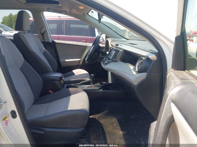 Aukcja sprzedaży 2015 Toyota Rav4 Xle, vin: JTMWFREVXFJ033852, numer aukcji: 45161004