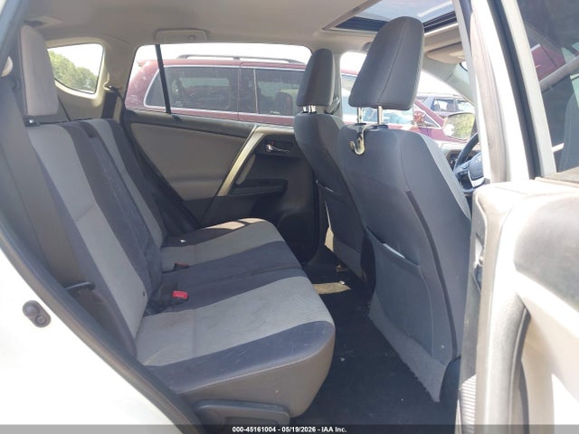 Aukcja sprzedaży 2015 Toyota Rav4 Xle, vin: JTMWFREVXFJ033852, numer aukcji: 45161004