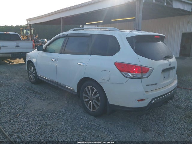 Продажа на аукционе авто 2015 Nissan Pathfinder Sl, vin: 5N1AR2MNXFC646449, номер лота: 45161015