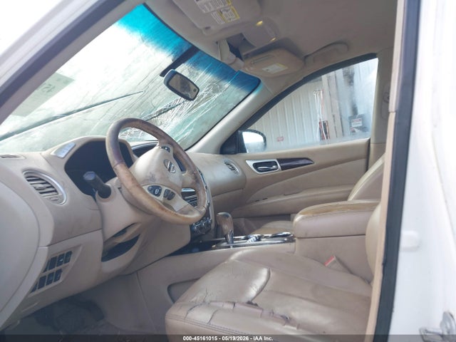 Продажа на аукционе авто 2015 Nissan Pathfinder Sl, vin: 5N1AR2MNXFC646449, номер лота: 45161015