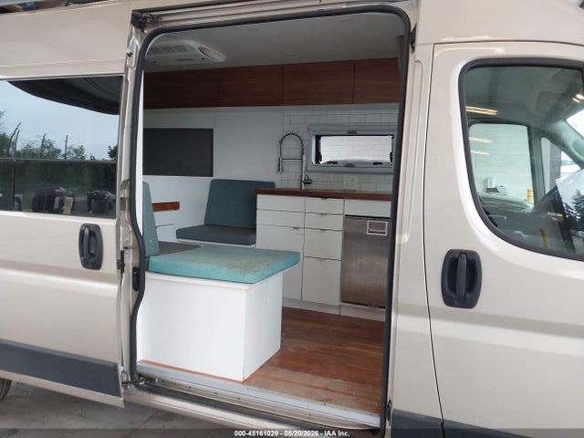 3C6LRVDG2ME539313 RAM Promaster 2500 High Roof 159 Wb