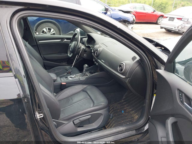 45161060 :رقم المزاد ، WAUBFGFF9F1086906 vin ، 2015 Audi A3 2.0t Premium مزاد بيع