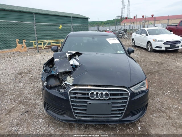 45161060 :رقم المزاد ، WAUBFGFF9F1086906 vin ، 2015 Audi A3 2.0t Premium مزاد بيع