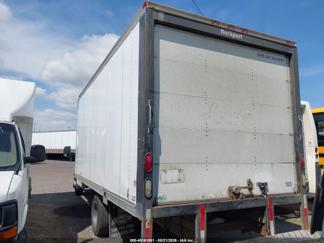 45161081 :رقم المزاد ، 1GB3G4CG9E1126985 vin ، 2014 Chevrolet Express Cutaway 3500 مزاد بيع