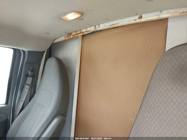 45161081 :رقم المزاد ، 1GB3G4CG9E1126985 vin ، 2014 Chevrolet Express Cutaway 3500 مزاد بيع