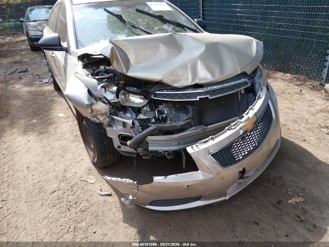 Продажа на аукционе авто 2014 Chevrolet Cruze Ls Auto, vin: 1G1PA5SH2E7238032, номер лота: 45161096