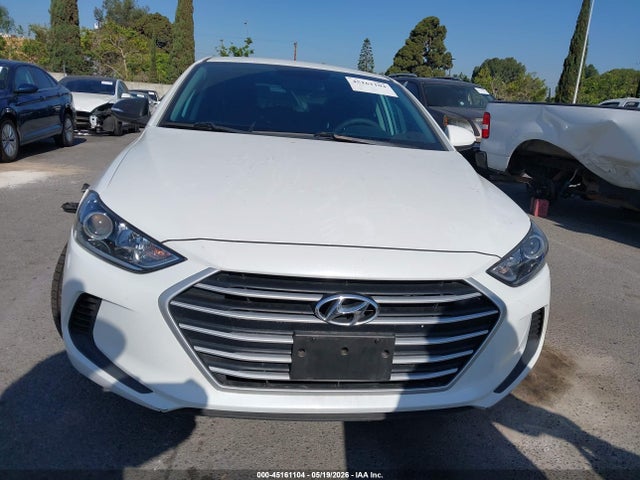 5NPD84LF1JH387955 Hyundai ELANTRA SEL