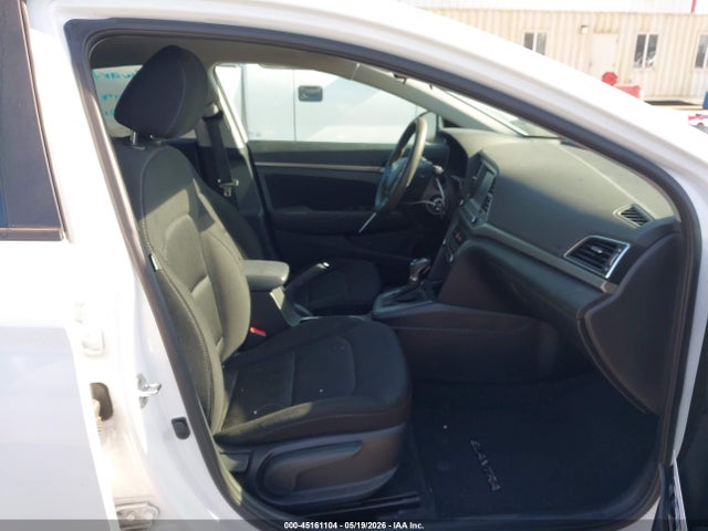 5NPD84LF1JH387955 Hyundai ELANTRA SEL