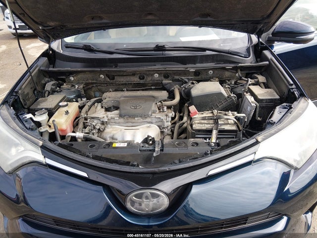 JTMWFREV5JJ748191 Toyota Rav4 Xle