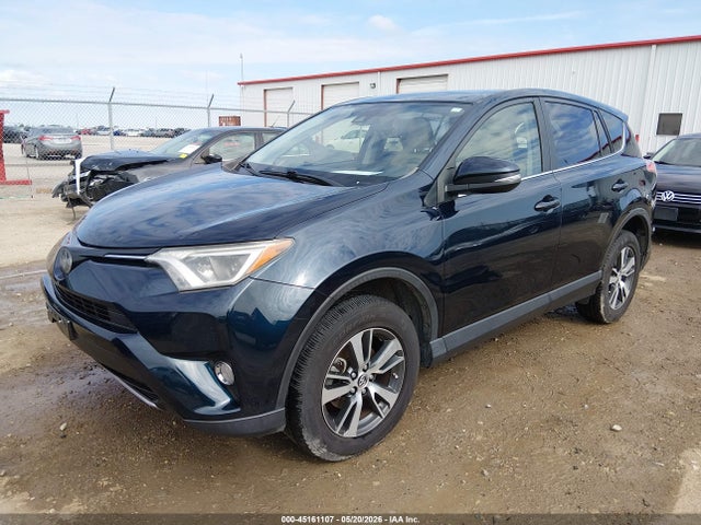 JTMWFREV5JJ748191 Toyota Rav4 Xle