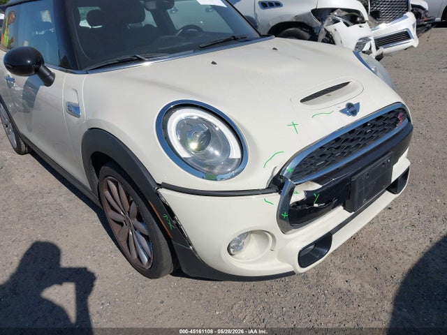 Продажа на аукционе авто 2015 Mini Hardtop Cooper S, vin: WMWXP7C53F2A34943, номер лота: 45161108