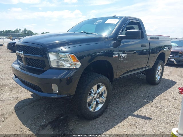 45161112 :رقم المزاد ، 3C6JR6ATXKG500646 vin ، 2019 Ram 1500 Classic Express  4x2 6'4 Box مزاد بيع