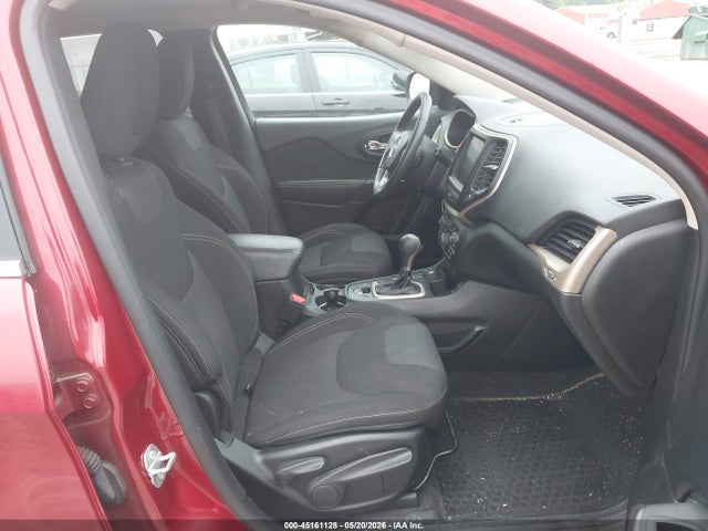 Продажа на аукционе авто 2017 Jeep Cherokee Latitude 4x4, vin: 1C4PJMCS9HW501333, номер лота: 45161128