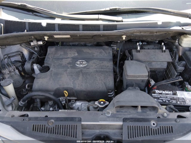 Продаж на аукціоні авто 2011 Toyota Sienna Xle V6, vin: 5TDYK3DC7BS175977, номер лоту: 45161245