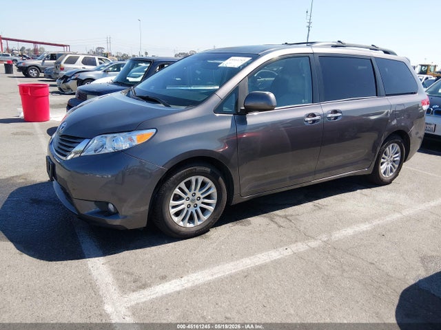 Продаж на аукціоні авто 2011 Toyota Sienna Xle V6, vin: 5TDYK3DC7BS175977, номер лоту: 45161245