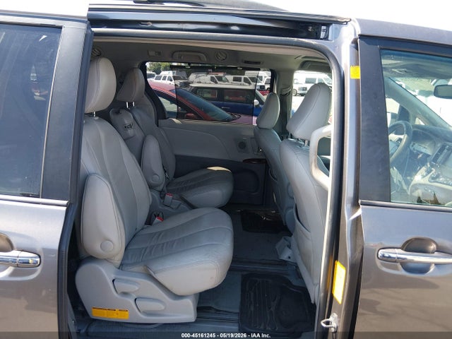 Продаж на аукціоні авто 2011 Toyota Sienna Xle V6, vin: 5TDYK3DC7BS175977, номер лоту: 45161245