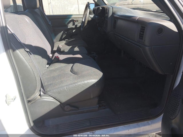 2004 Gmc Sierra 1500 Work Truck მანქანა იყიდება აუქციონზე, vin: 1GTEC14V74Z900372, აუქციონის ნომერი: 45161288