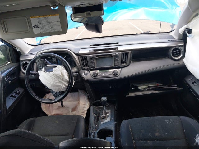 2017 Toyota Rav4 Xle მანქანა იყიდება აუქციონზე, vin: JTMRFREV5HJ713092, აუქციონის ნომერი: 45161305