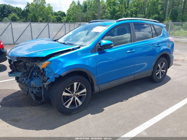 2017 Toyota Rav4 Xle მანქანა იყიდება აუქციონზე, vin: JTMRFREV5HJ713092, აუქციონის ნომერი: 45161305
