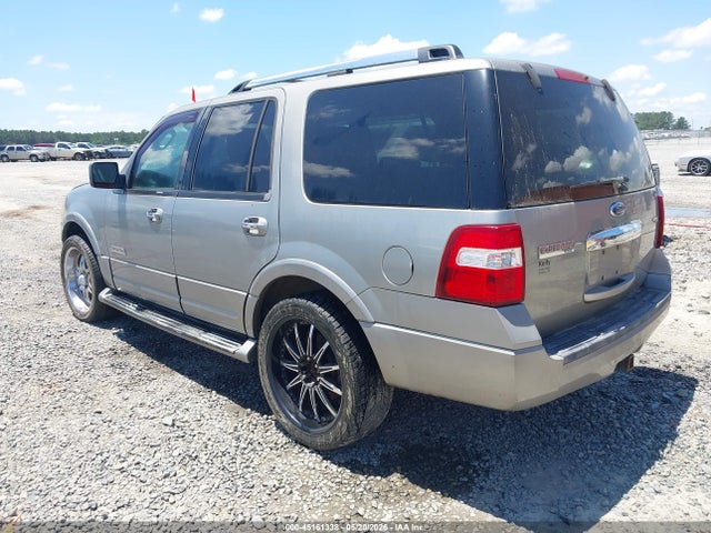 2008 Ford Expedition Limited მანქანა იყიდება აუქციონზე, vin: 1FMFU19528LA13826, აუქციონის ნომერი: 45161338