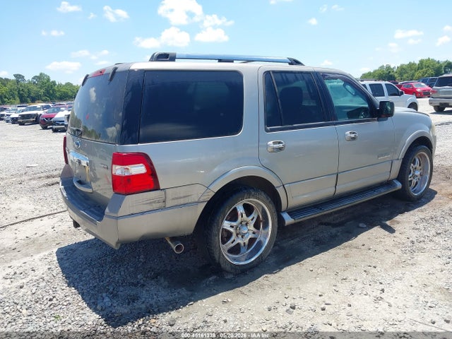 2008 Ford Expedition Limited მანქანა იყიდება აუქციონზე, vin: 1FMFU19528LA13826, აუქციონის ნომერი: 45161338