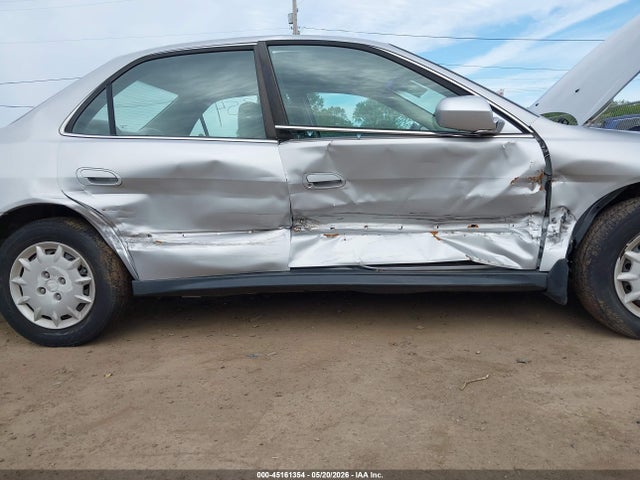 Aukcja sprzedaży 2001 Honda Accord 2.3 Lx, vin: 1HGCG564X1A119042, numer aukcji: 45161354