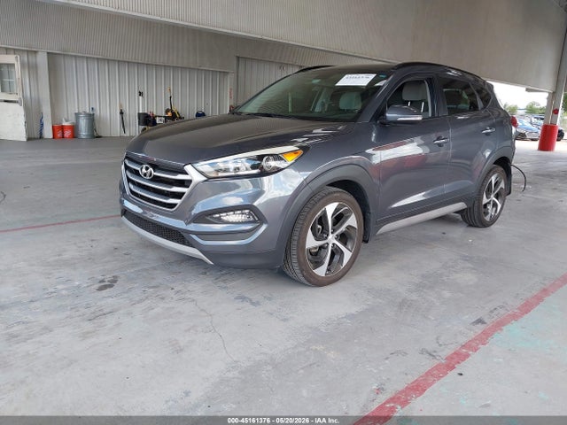 2018 Hyundai Tucson Value მანქანა იყიდება აუქციონზე, vin: KM8J33A28JU632649, აუქციონის ნომერი: 45161376