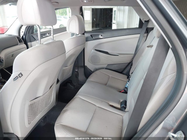 2018 Hyundai Tucson Value მანქანა იყიდება აუქციონზე, vin: KM8J33A28JU632649, აუქციონის ნომერი: 45161376