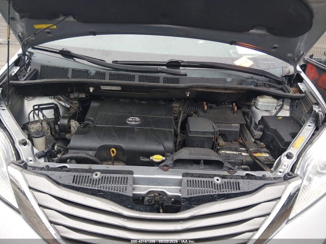 Продажа на аукционе авто 2011 Toyota Sienna Xle V6, vin: 5TDYK3DC5BS132741, номер лота: 45161386