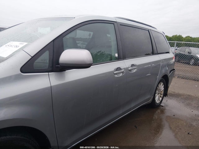 Продажа на аукционе авто 2011 Toyota Sienna Xle V6, vin: 5TDYK3DC5BS132741, номер лота: 45161386