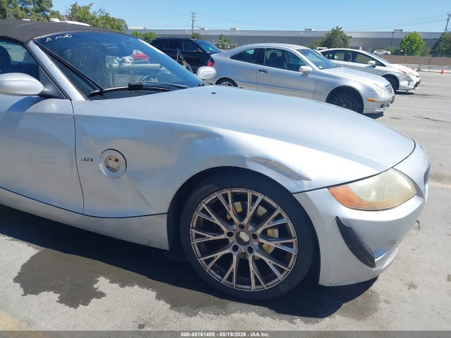 2003 Bmw Z4 3.0i მანქანა იყიდება აუქციონზე, vin: 4USBT53413LT24115, აუქციონის ნომერი: 45161405