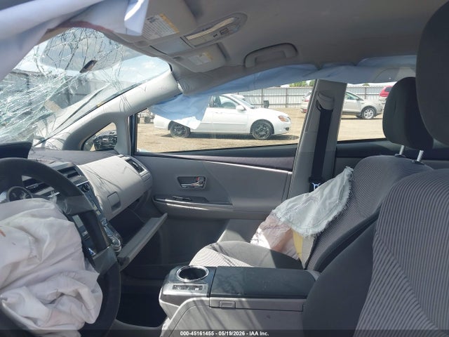 Toyota Prius V Two 2016 JTDZN3EU2GJ052353 Image 5